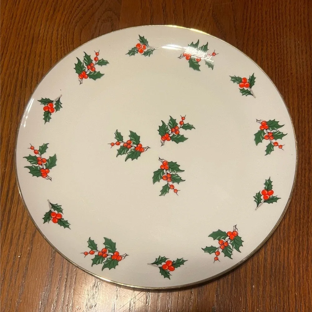Royal Ann Fine China Holly Christmas Plate 10